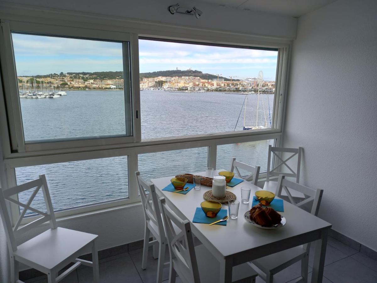 Studio 6 pers, vu imprenable sur les bateaux Agde Extérieur photo
