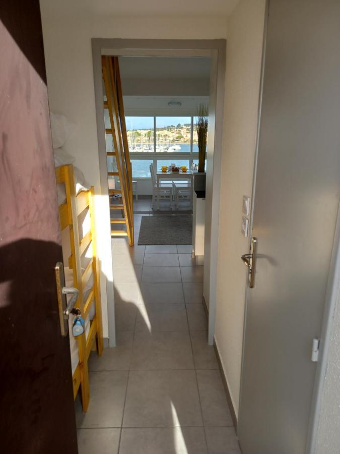Studio 6 pers, vu imprenable sur les bateaux Agde Extérieur photo