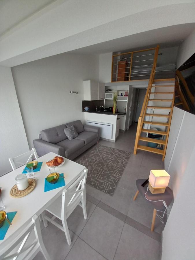 Studio 6 pers, vu imprenable sur les bateaux Agde Extérieur photo